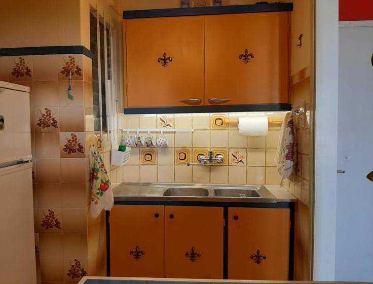 Marmari  Μαγευτικο Ηλιβασιλεμα Μαρμαρι Ευβοιας 아파트 외부 사진